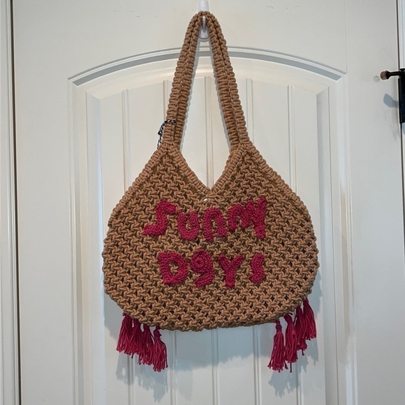 SUNNY Days macramé beach tote bag purse hippie boho New cute tassels - Picture 1 of 9